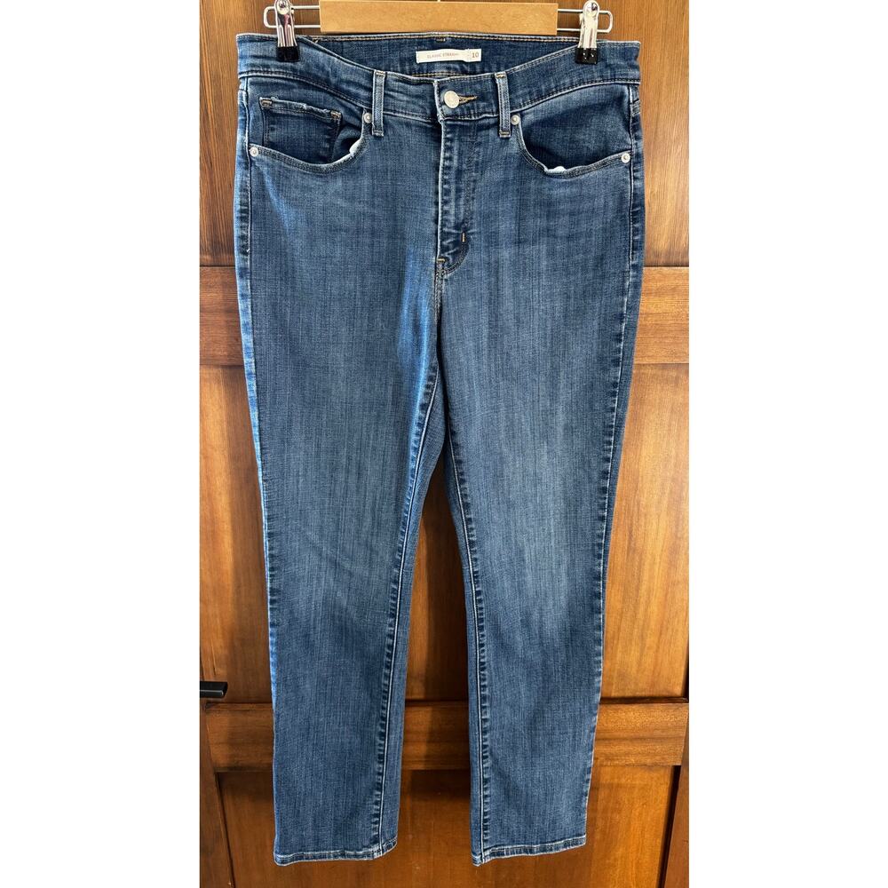 Levi's Classic Straight Jeans Women's Size 10 (29.5" inseam)